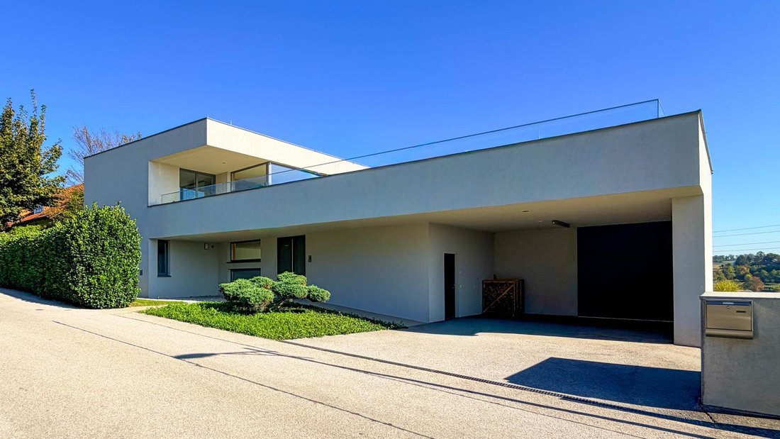 Villa in Leonding, Upper Austria, Austria 1 - 19076808