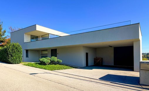 Villa in Leonding, Upper Austria, Austria 1