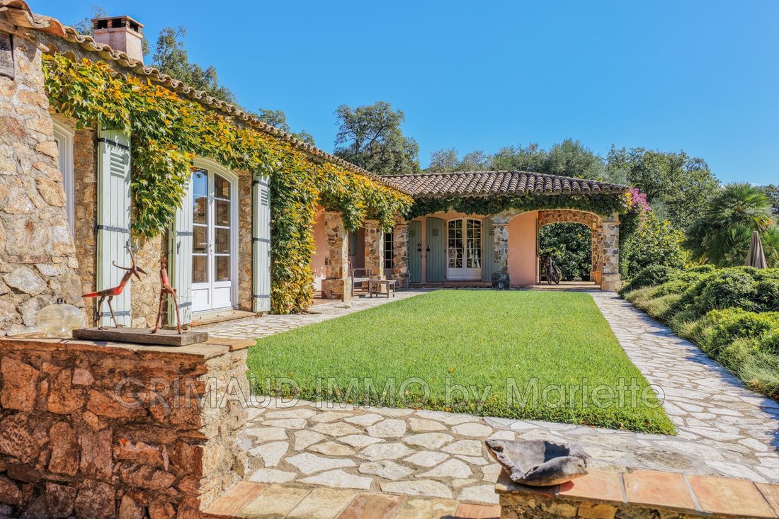 Villa in Le Plan-de-la-Tour, Provence-Alpes-Côte d'Azur, Frankreich 2 - 19077577