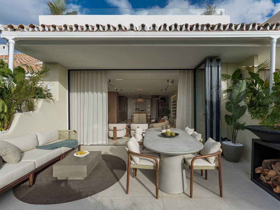 Maison de ville à Nueva Andalucia, Marbella, Espagne 2 - 19077144