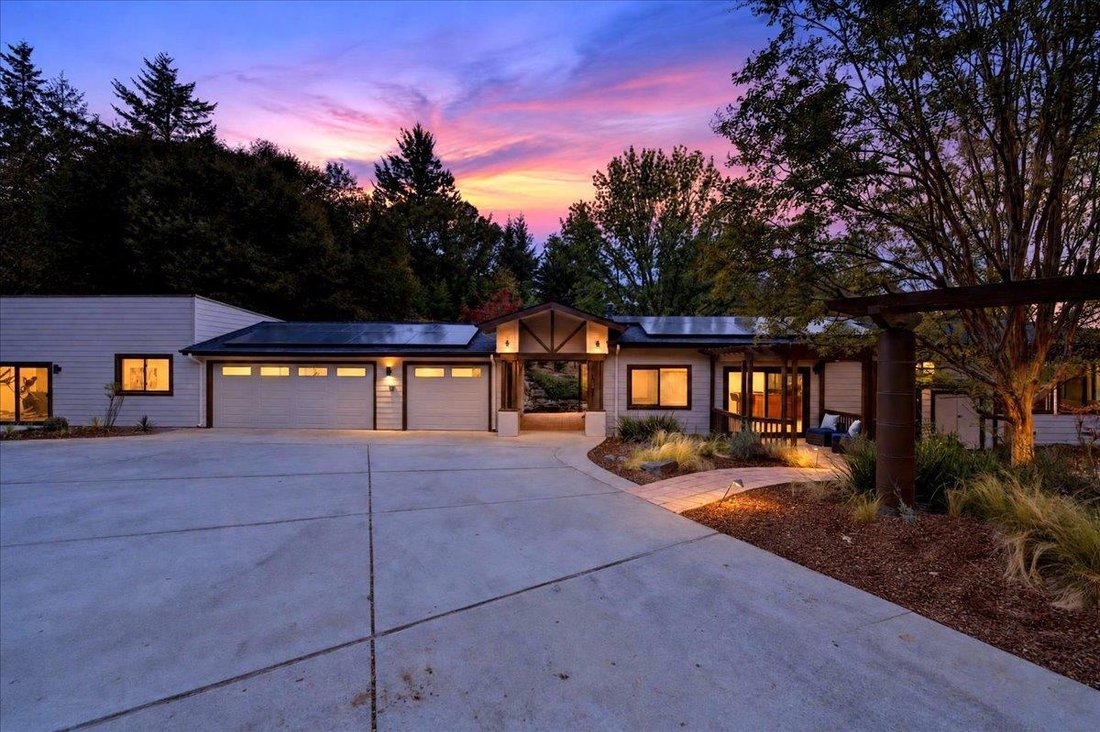 Casa a Los Gatos, California, Stati Uniti 2 - 19076894
