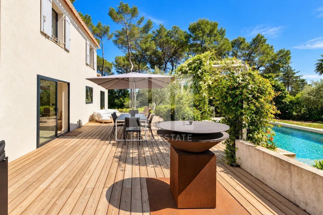 Villa in Mougins, Provence-Alpes-Côte d'Azur, Frankreich 2 - 17772078