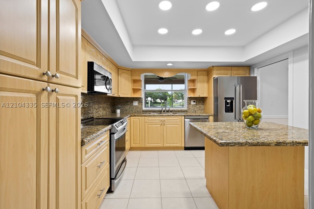 House in Pembroke Pines, Florida, United States 5 - 19079646
