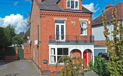 House in Droitwich Spa, England 1