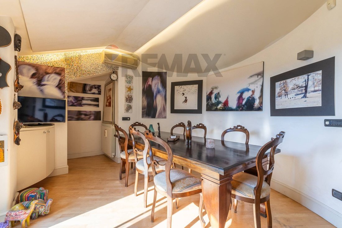 Apartment in Appio Claudio, Rome, Italy 4 - 19076209