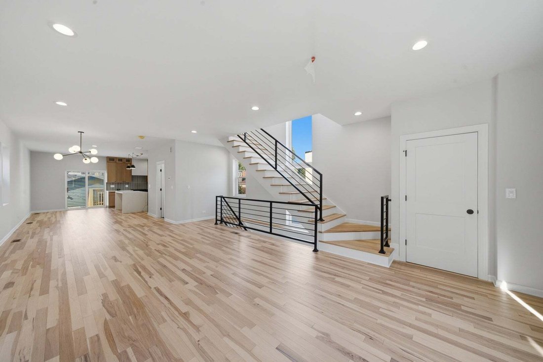 House in Chicago, Illinois, United States 5 - 19082783