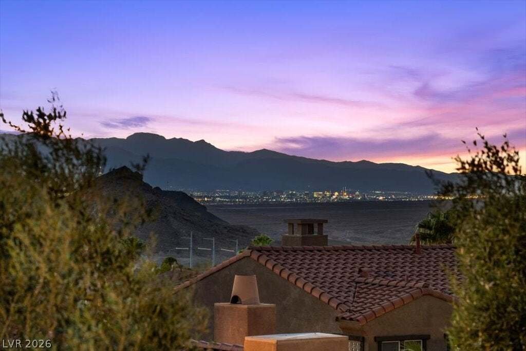 House in Henderson, Nevada, United States 4 - 19080753