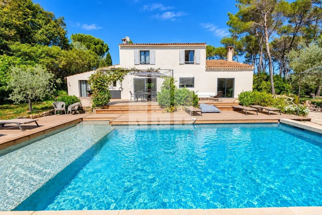 Villa in Mougins, Provence-Alpes-Côte d'Azur, Frankreich 1 - 17772078
