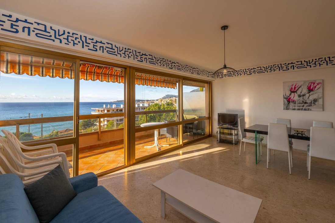 Appartement à Menton, Provence-Alpes-Côte d'Azur, France 3 - 19071291
