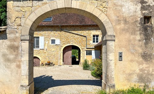 Villa in Gevingey, Bourgogne – Franche-Comté, France 1
