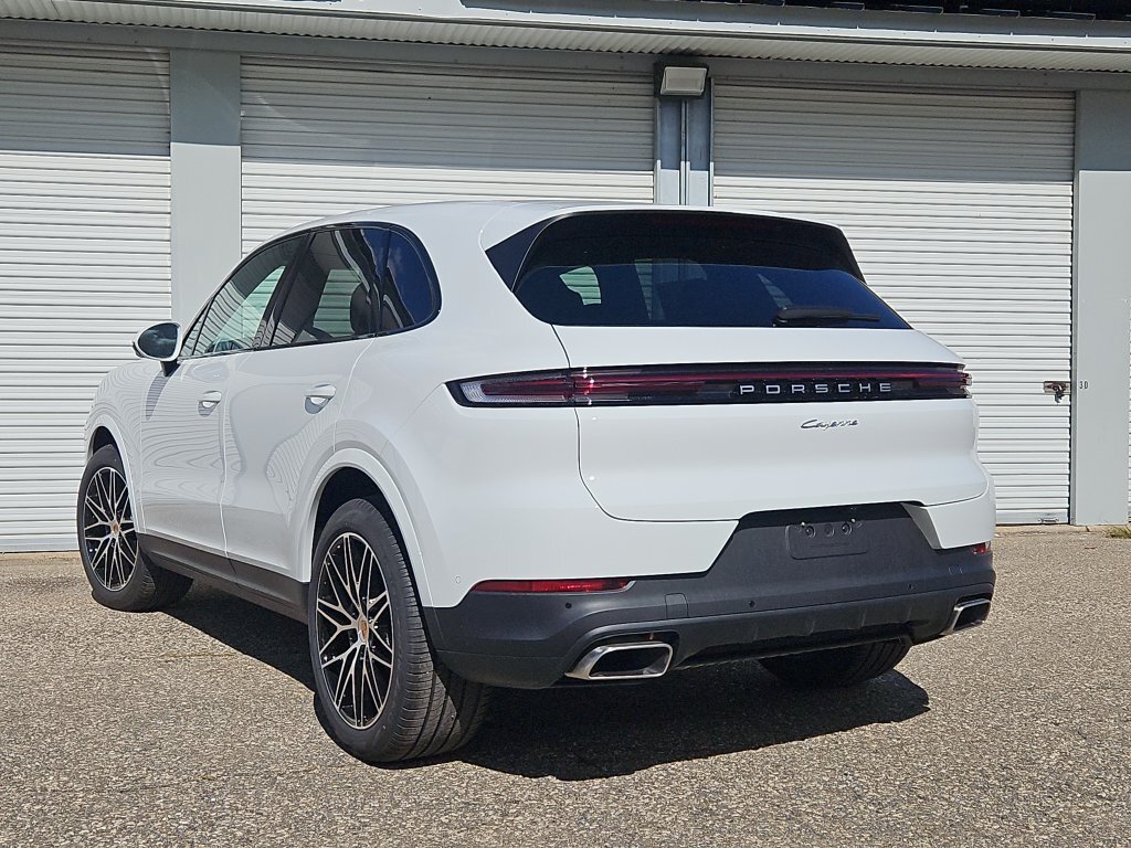 Suv in Stratham, NH, United States 3 - 18798725