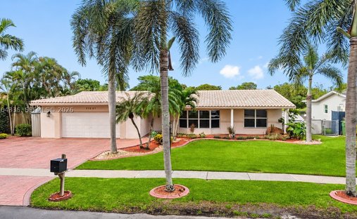 Maison à Pembroke Pines, Floride, États-Unis 1