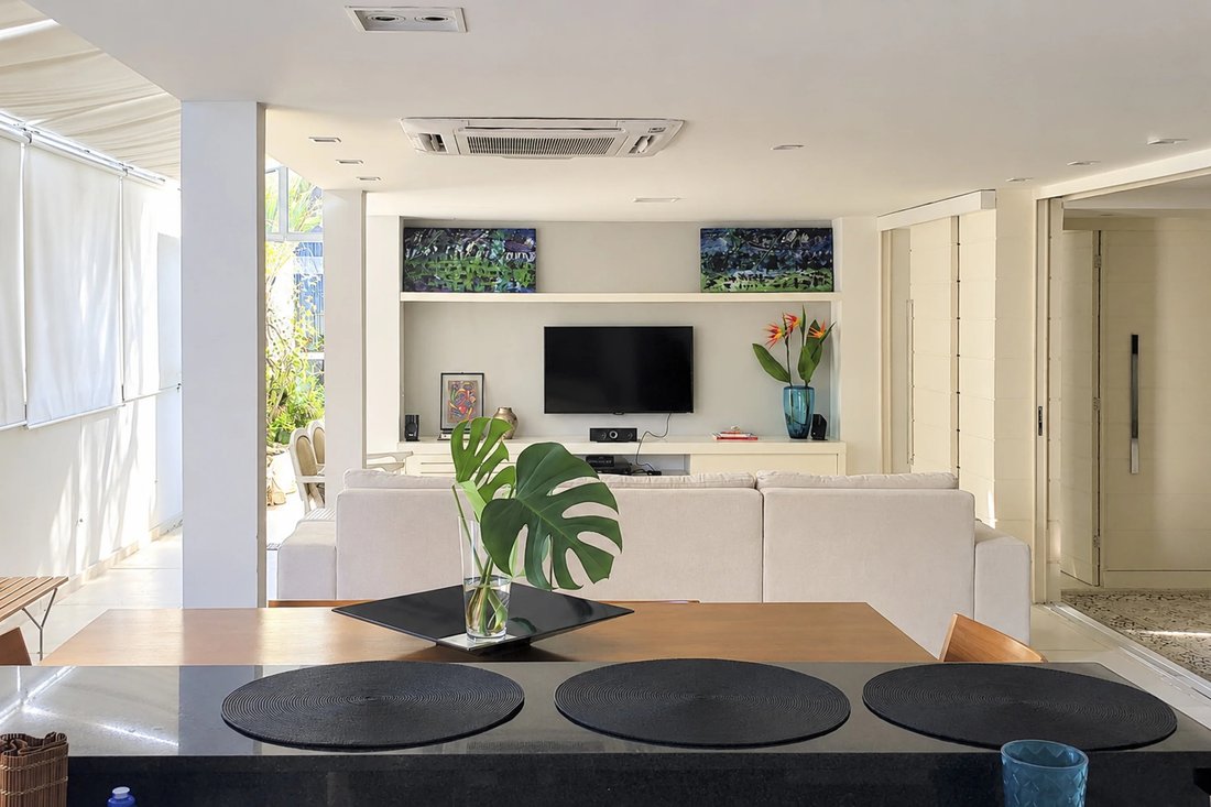 Apartment in Rio de Janeiro, State of Rio de Janeiro, Brazil 2 - 10994976