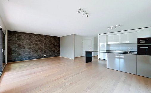 Appartamento a Saint-Sulpice, Vaud, Svizzera 1