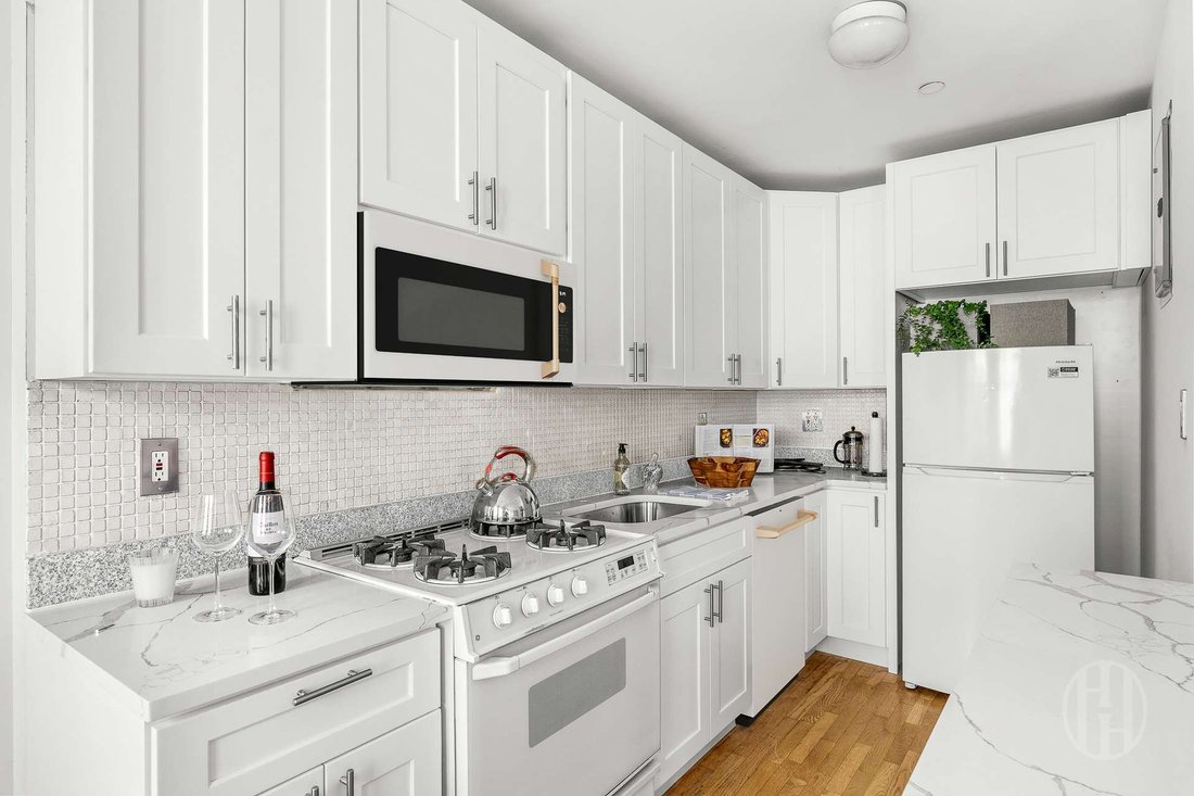 Condo in New York, New York, United States 4 - 19082169