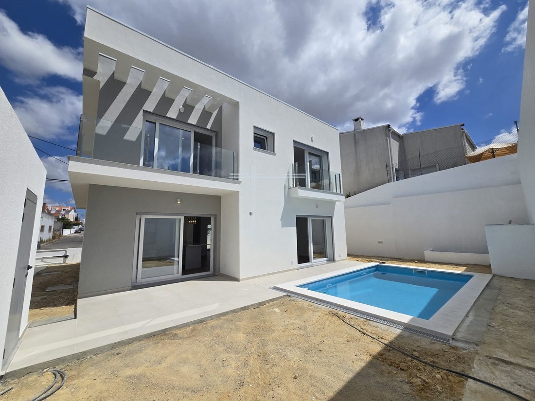 Haus in Charneca de Caparica und Sobreda, Setúbal Municipality, Portugal 1 - 19078013