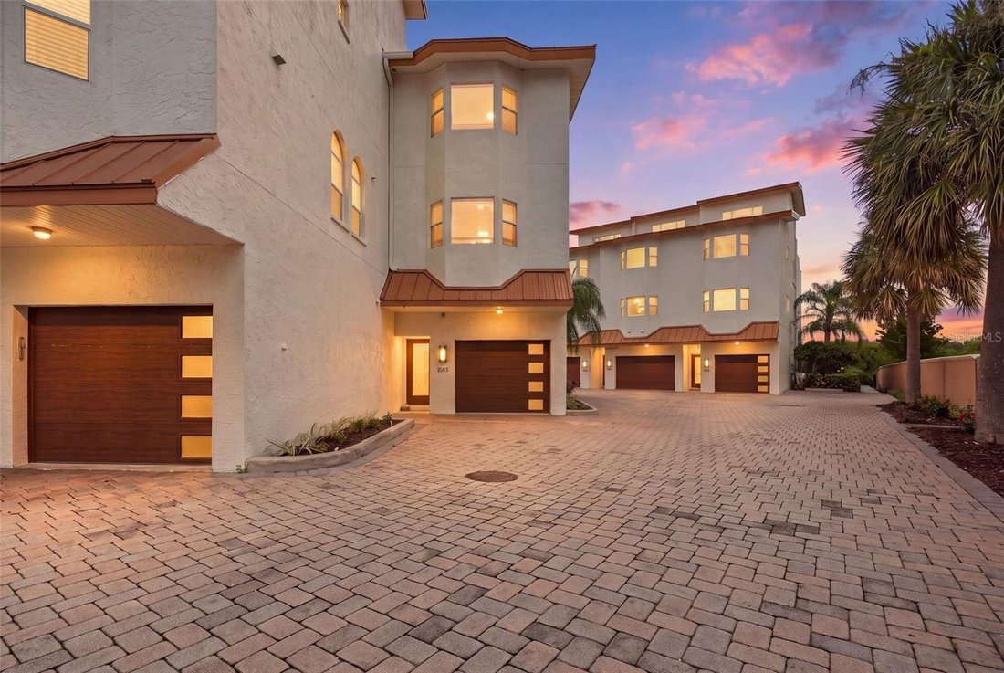 Townhouse in St. Petersburg, Florida, United States 2 - 19083714