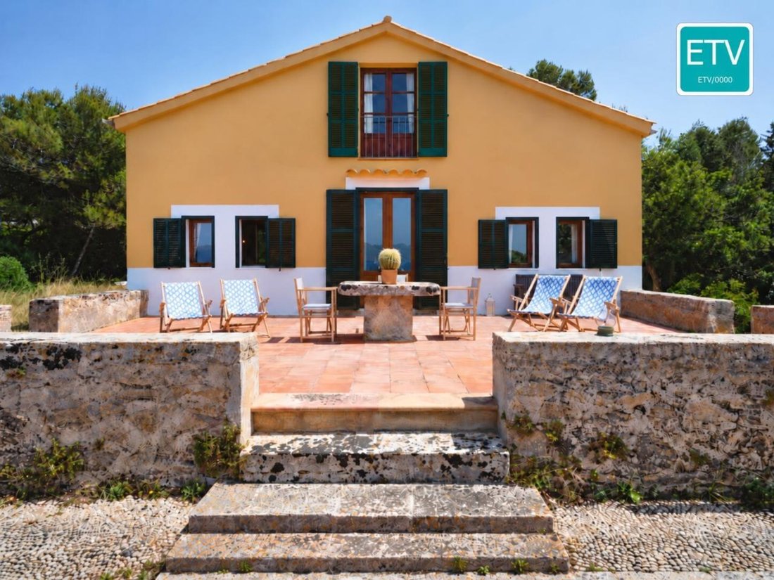 Chalet in Alcudia, Balearic Islands, Spain 1 - 19077192