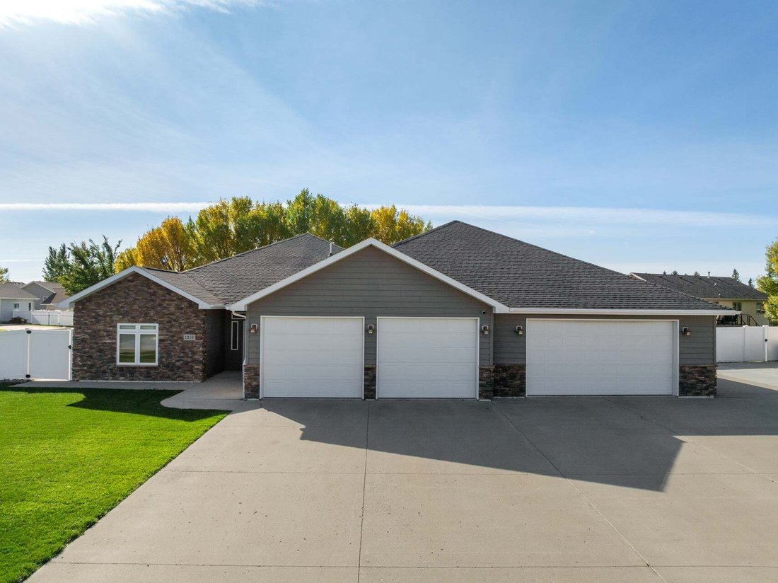 House in Minot, North Dakota, United States 3 - 19082565