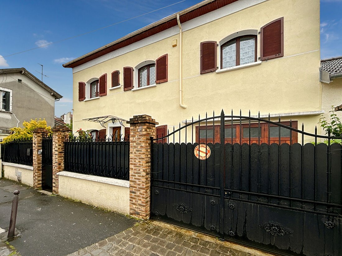 Casa en Vitry-sur-Seine, Isla de Francia, Francia 1 - 19079391