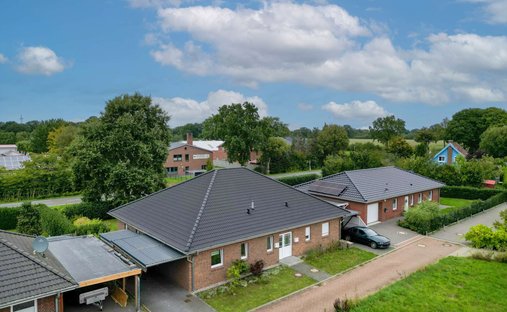 Haus in Brande-Hörnerkirchen, Schleswig-Holstein, Deutschland 1