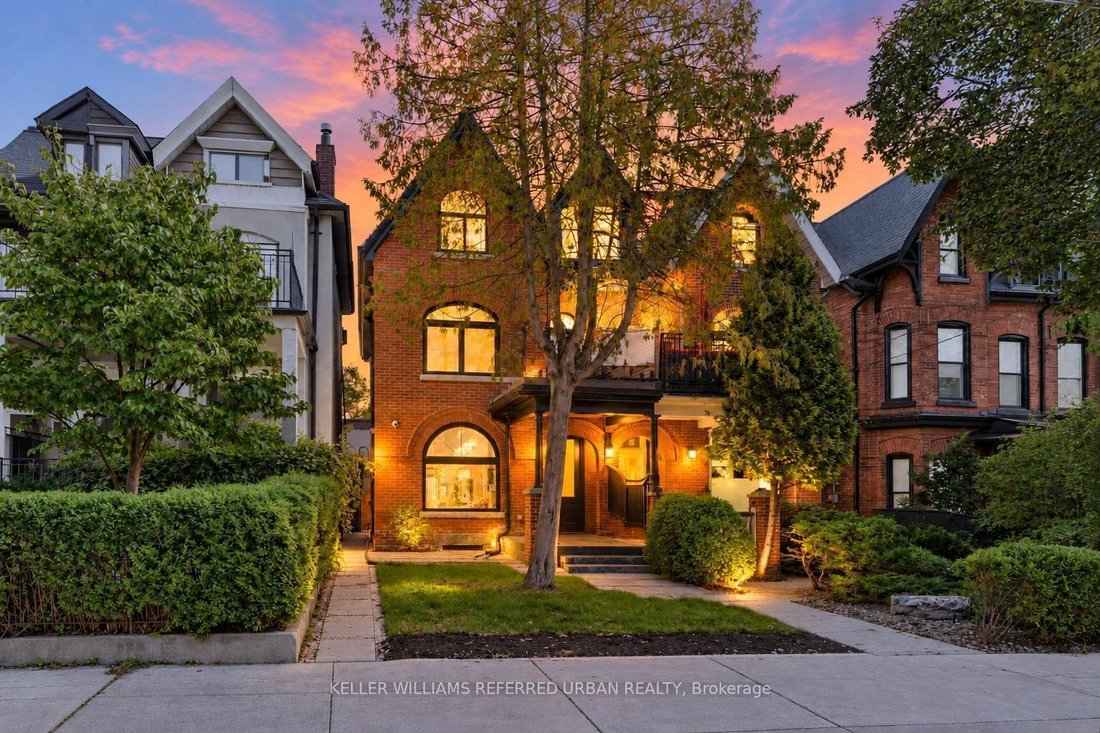 Casa a Toronto, Ontario, Canada 1 - 18969645