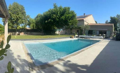 Maison à Catalins-Gondole, Montélimar, France 1
