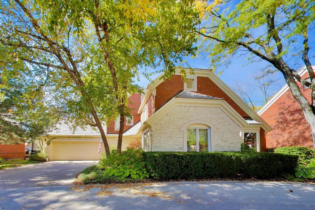 House in Winnetka, Illinois, United States 2 - 19077641