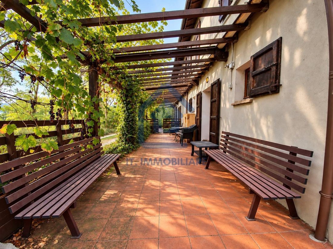 Villa à Meldola, Émilie-Romagne, Italie 5 - 19076126