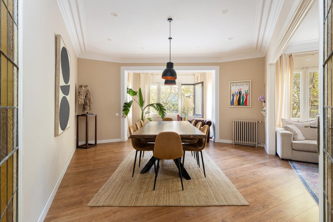 Apartamento en Eixample, Barcelona, España 2 - 19077004