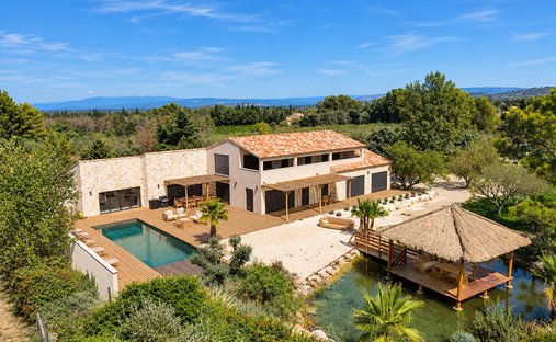 Villa à Eygalières, Provence-Alpes-Côte d'Azur, France 1