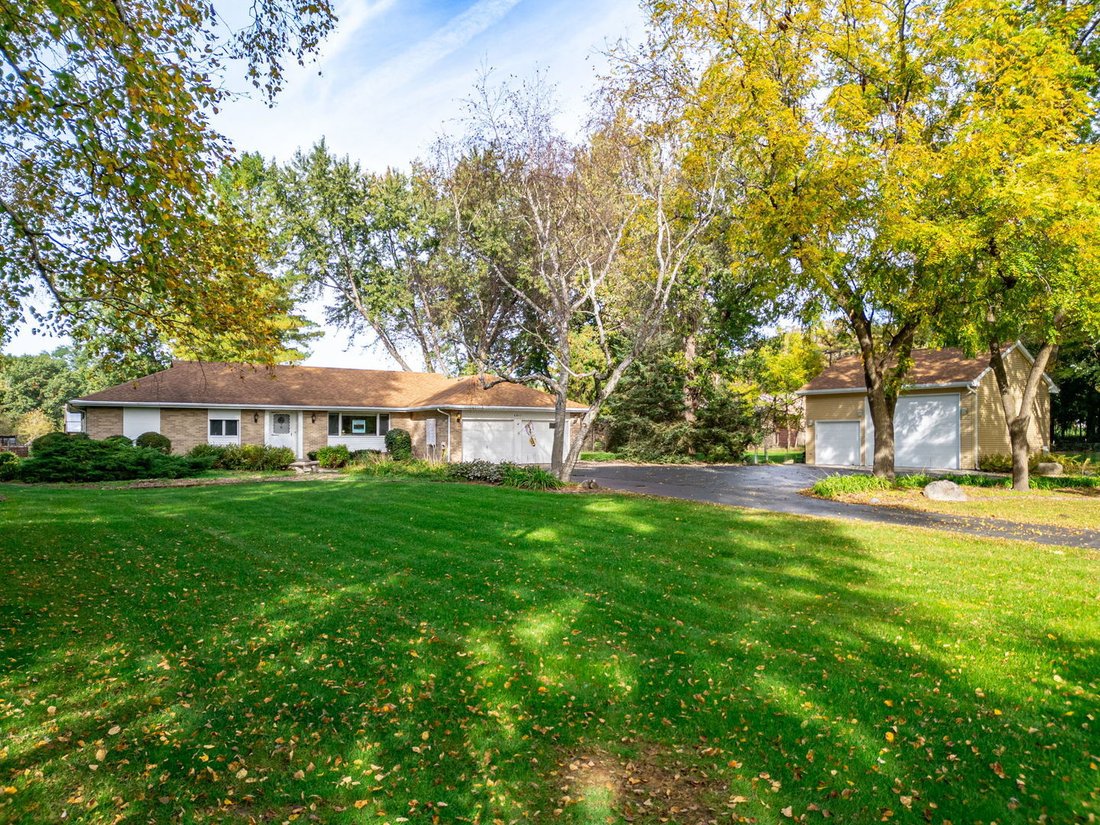 House in Johnsburg, Illinois, United States 2 - 19081133