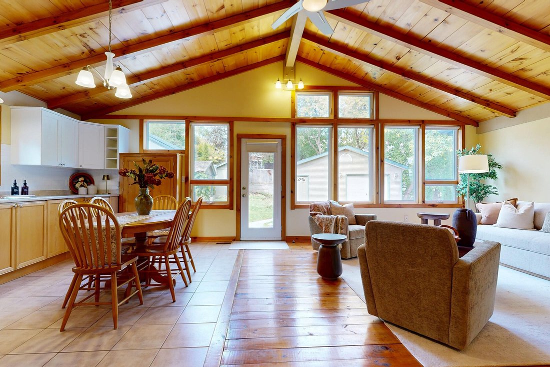 House in Bradford West Gwillimbury, Ontario, Canada 5 - 19084289