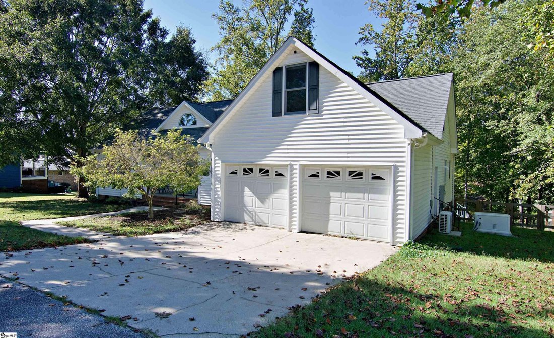 House in Seneca, South Carolina, United States 2 - 19078752