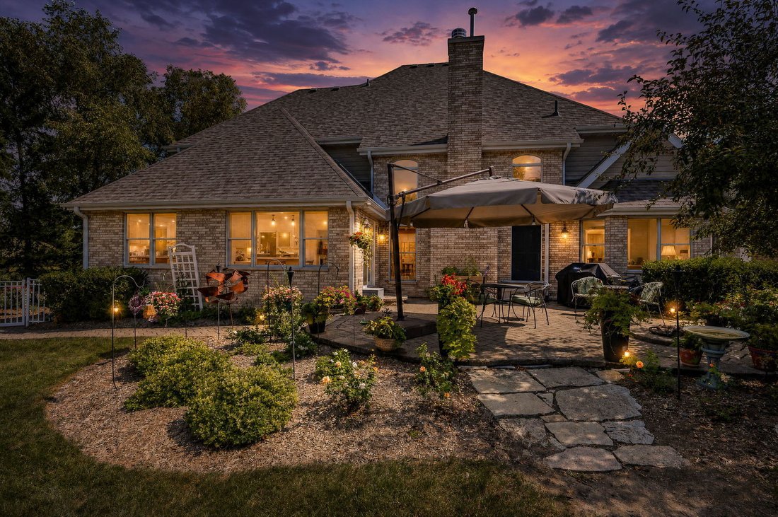 House in Lemont, Illinois, United States 2 - 19082787