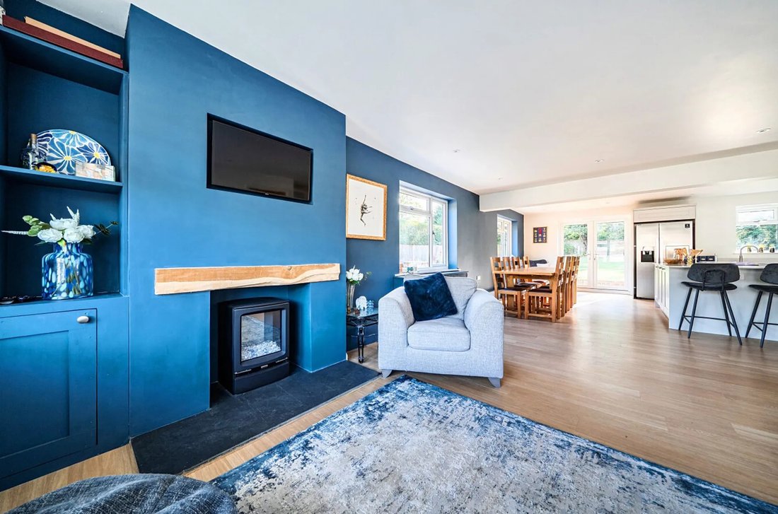 Haus in Loxwood, England 5 - 19077019