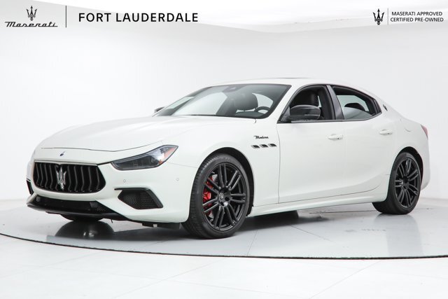 Sedan in Fort Lauderdale, FL, United States 1 - 19077556