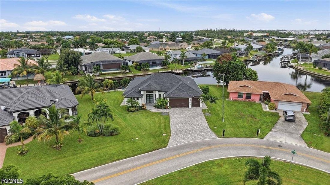 Haus in Cape Coral, Florida, Vereinigte Staaten 4 - 19065917