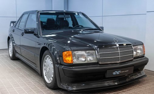 1989 Mercedes-Benz 190 E rwd in Kwun tong, Hong Kong 1