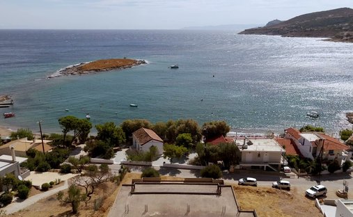 Land in Keratea, Attika, Griechenland 1