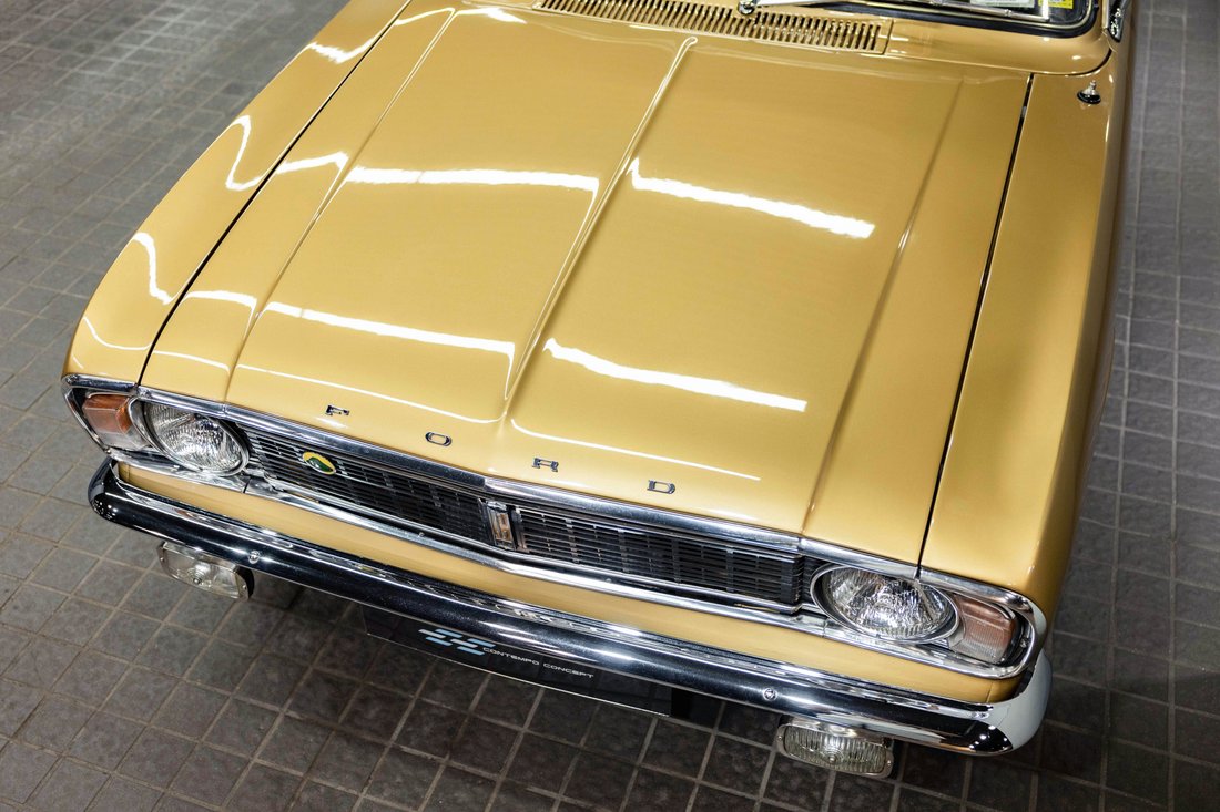 Coupe in Kwun Tong, Hong Kong 3 - 19085110