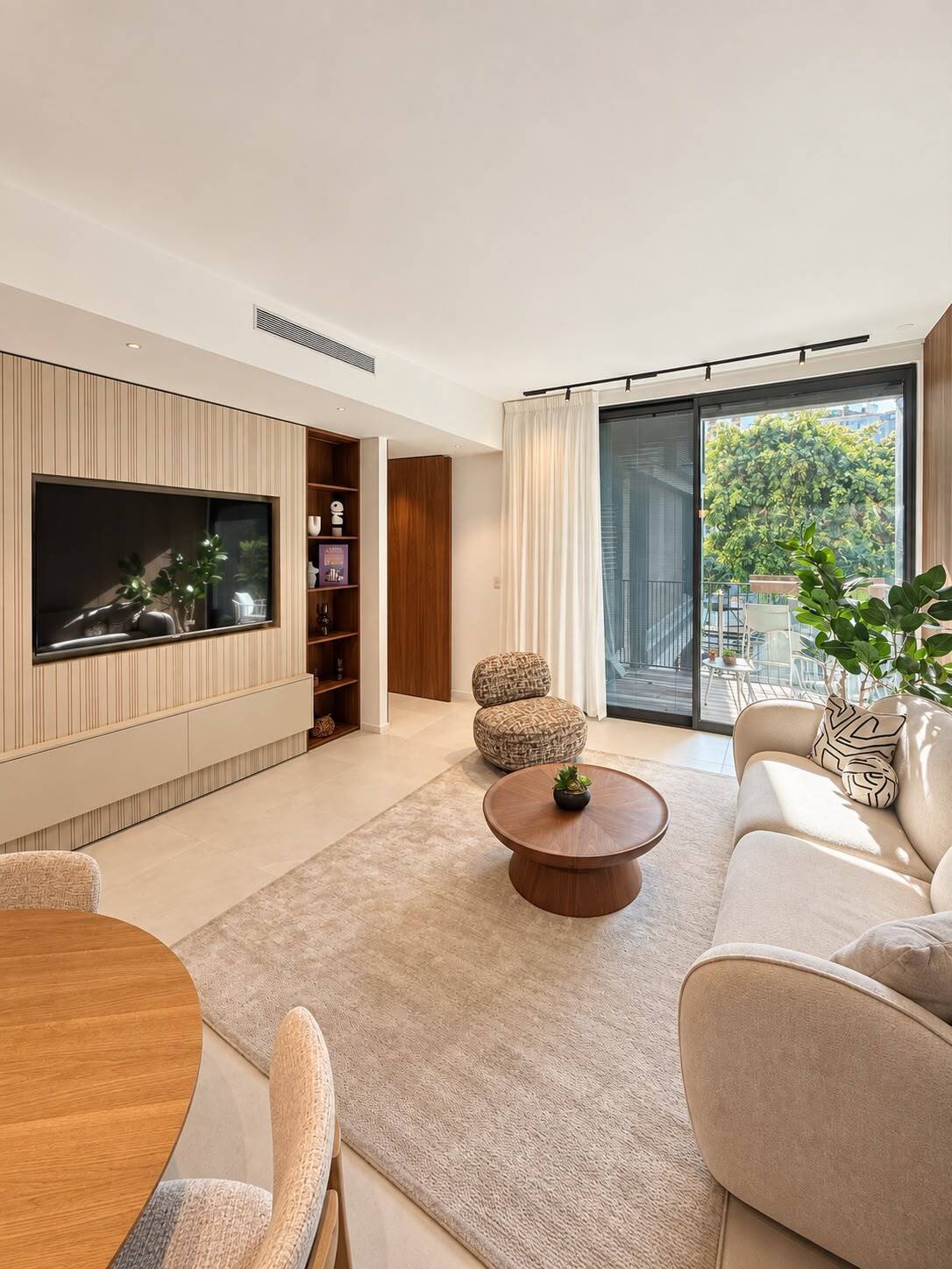 Apartment in Tel Aviv-Yafo, Tel Aviv District, Israel 2 - 19086236