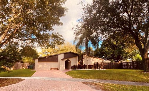 Casa en West Miami, Florida, Estados Unidos 1