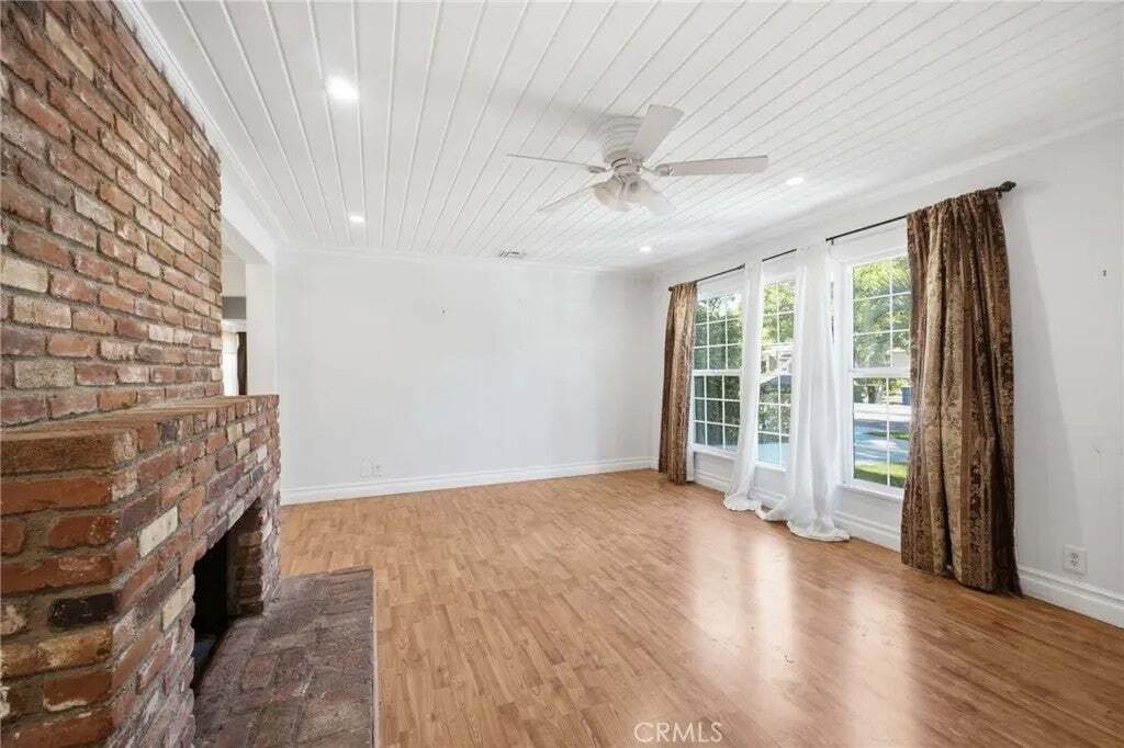 House in Burbank, California, United States 3 - 19086631