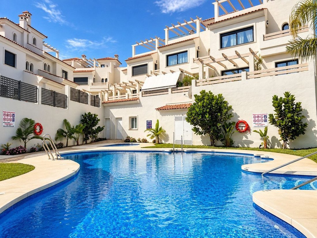 Stadthaus in Estepona, Andalusien, Spanien 1 - 19086120