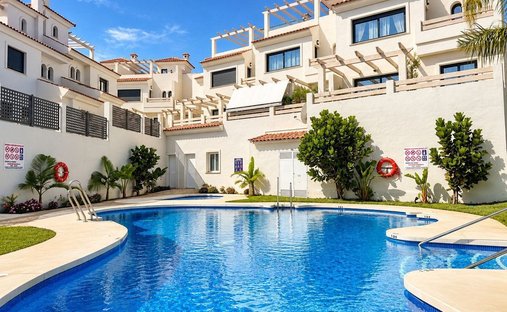 Townhouse in Estepona, Andalusia, Spain 1