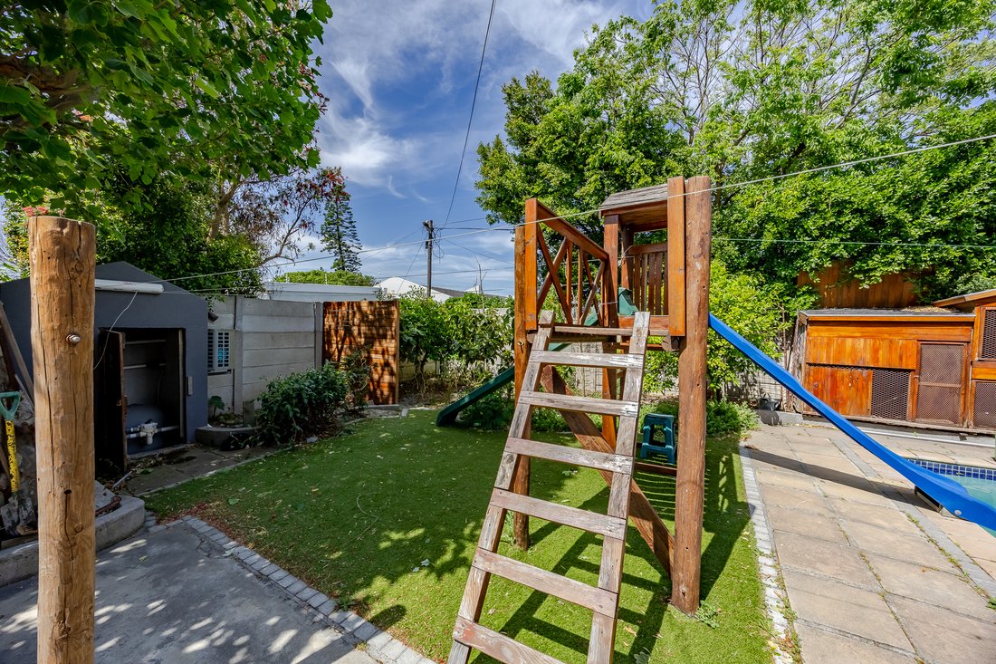 Country House in Kirstenhof, Southern Suburbs, Cape Town 5 - 19086728
