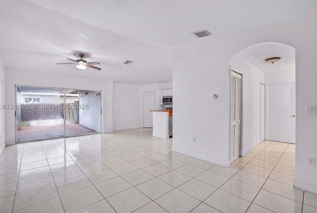 Casa a Miami, Florida, Stati Uniti 3 - 19086184