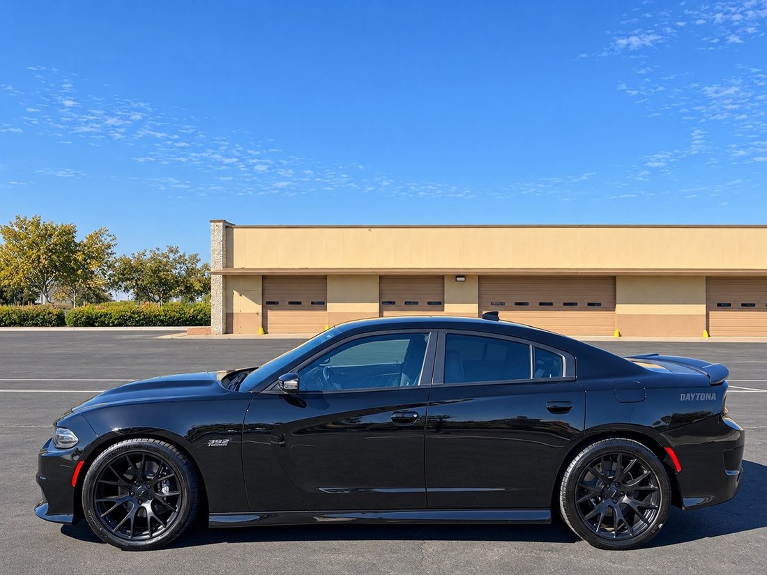 Sedan in Sacramento, CA, United States 5 - 19086266