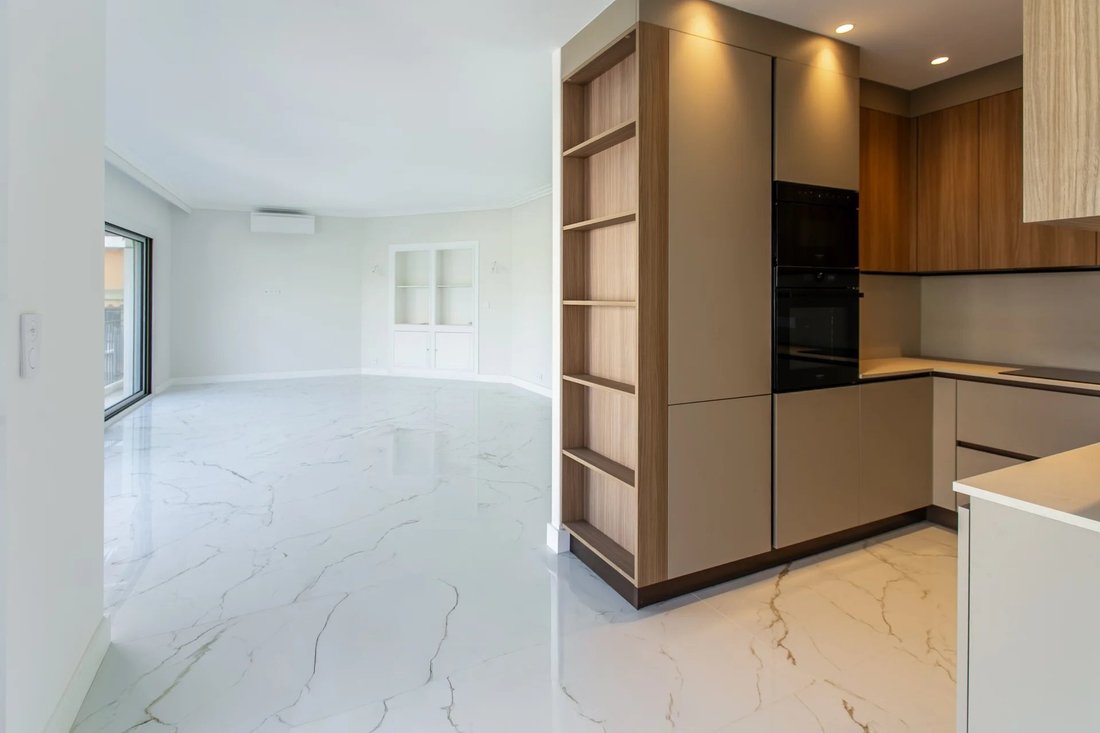 Apartamento en Niza, Provenza-Alpes-Costa Azul, Francia 4 - 19086138